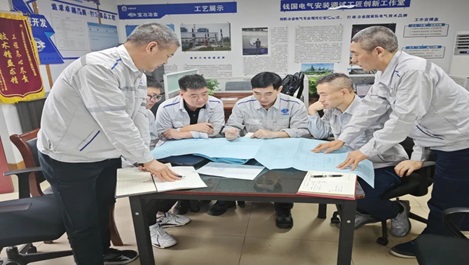 上海NO钱包官网员工钱国获中华全国总工会传递表彰
